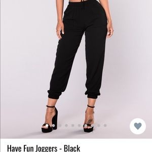 Fashion nova (never used) black joggers.